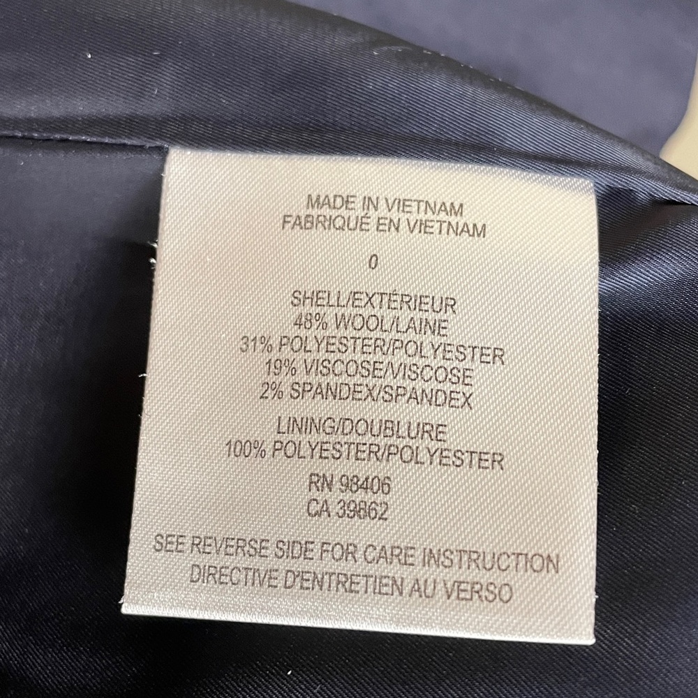 Theory Blazer In Navy Wool With Subtle Herringbon… - image 4